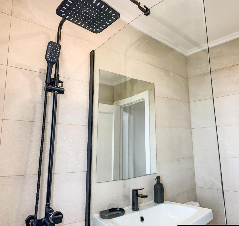 Apartamento Acogedor Con Terraza Y Parking Publico En
