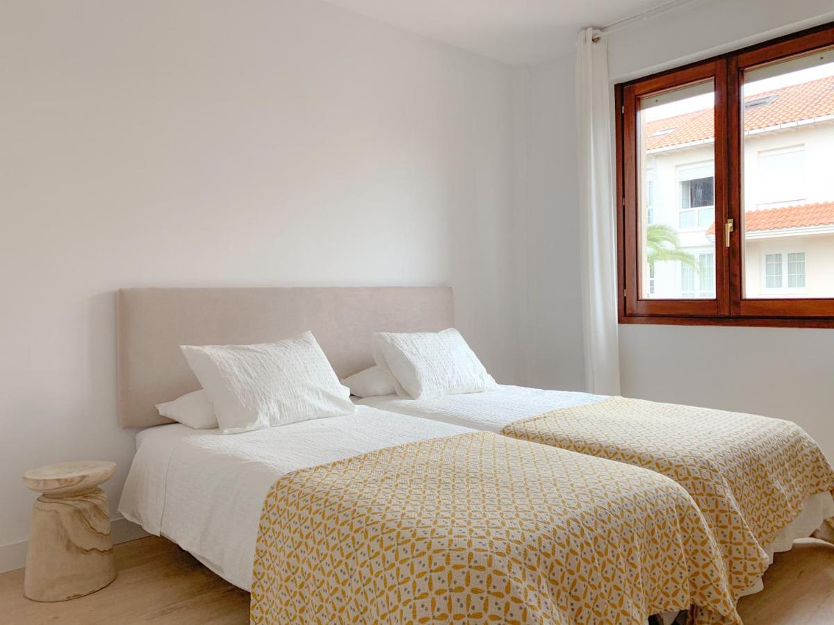Acogedor Con Terraza Y Parking Publico En